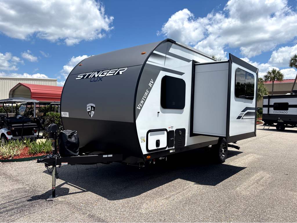 2026 VENTURE RV SPORTTREK STINGER 161VUD - Image 3