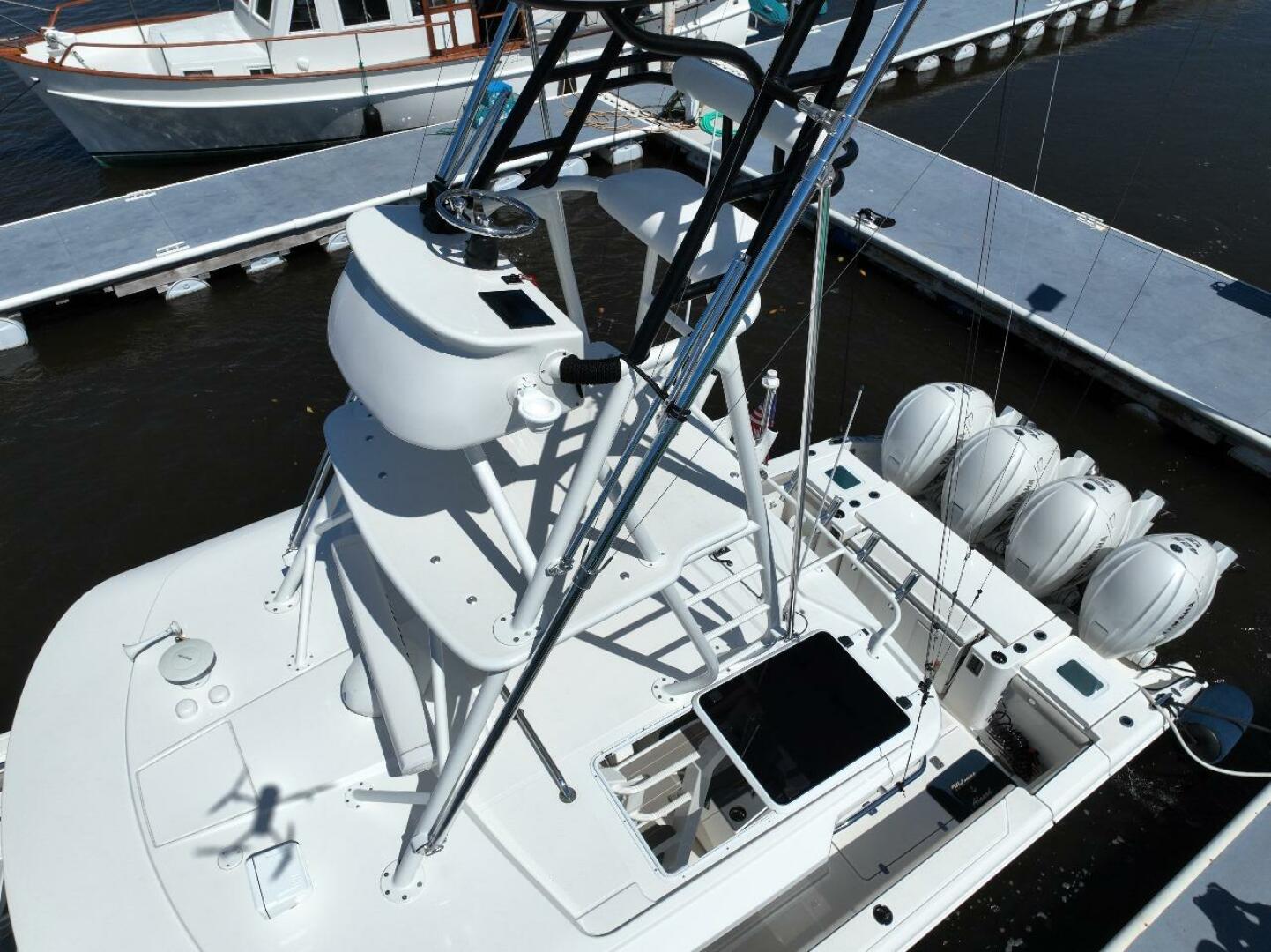 2022 PURSUIT S 428 Sport Base - Image 24