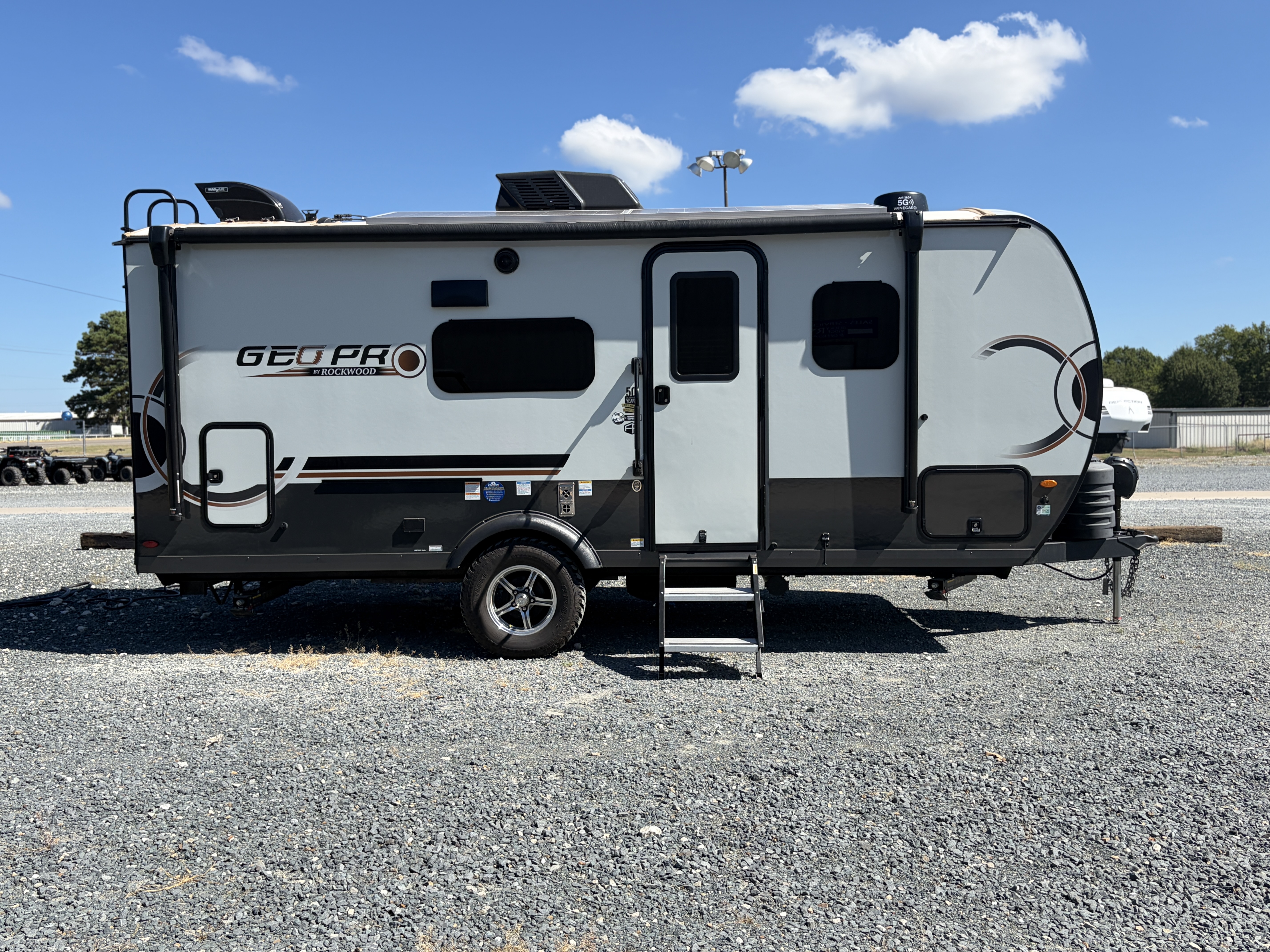 2025 Forest River Rockwood Geo Pro G20FBS - Image 8