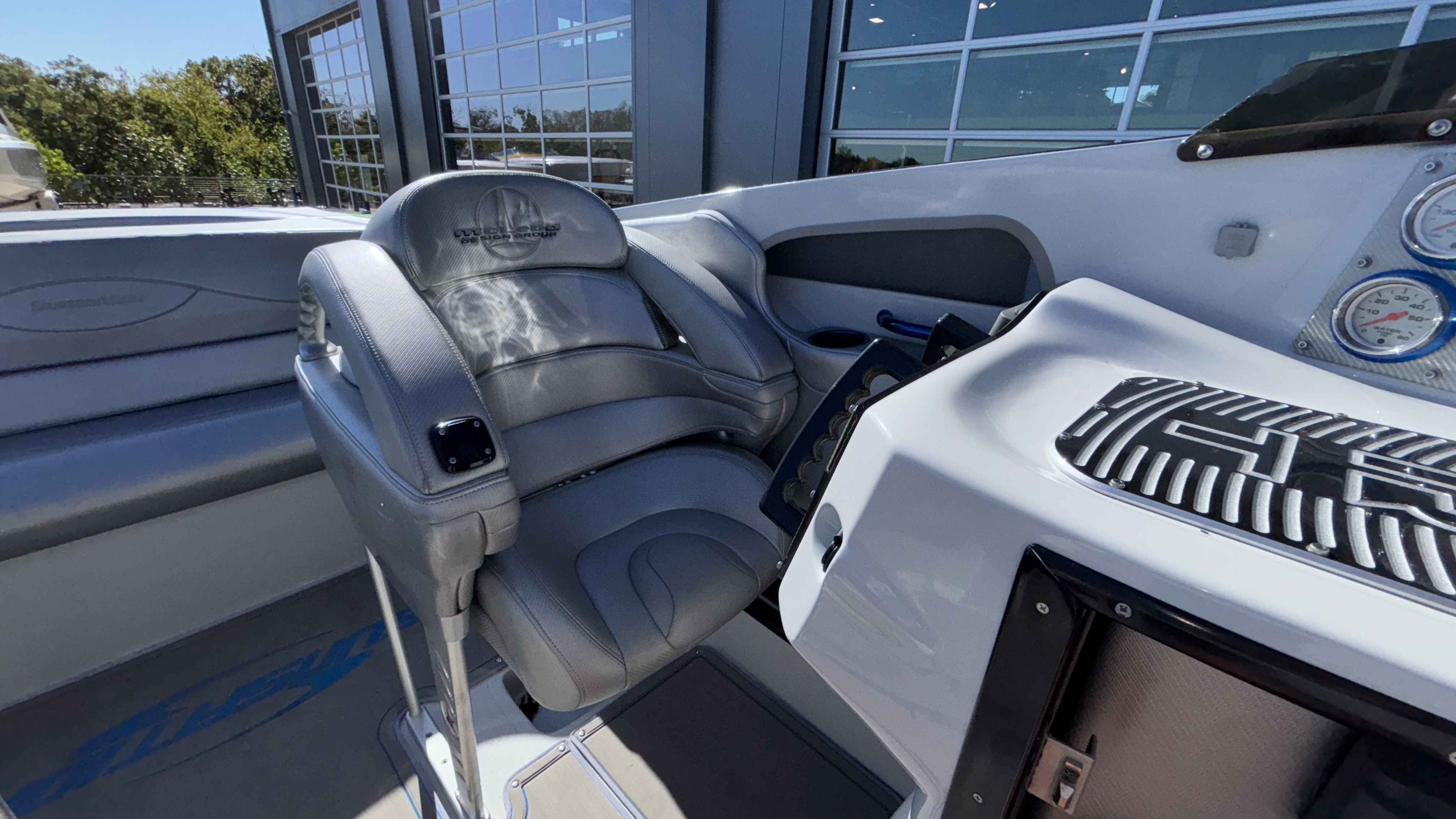 2013 Sunsation  36 XRT - Image 12