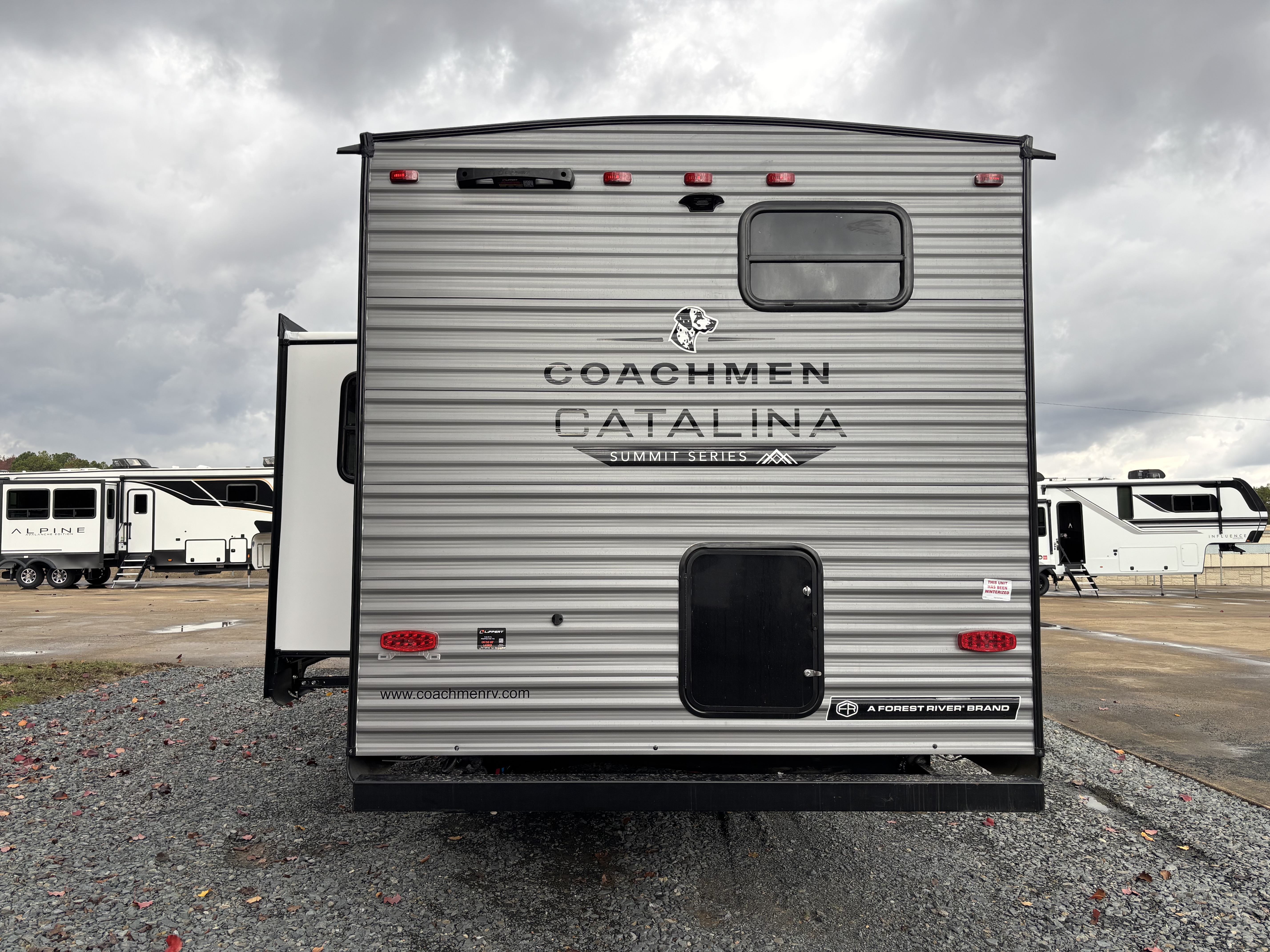 2026 Coachmen Catalina Summit Series 8 261BHS - Image 7
