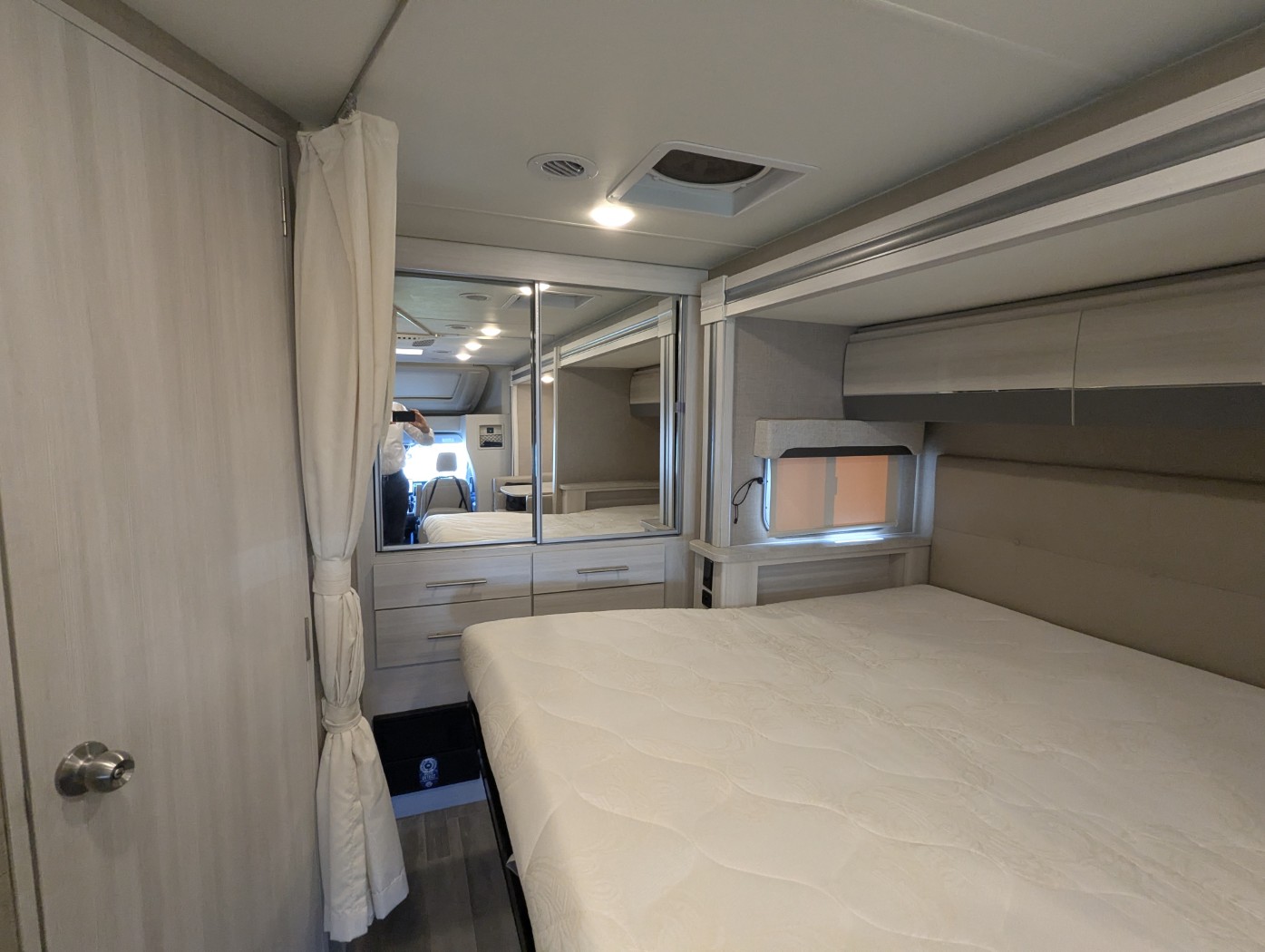 2023 Thor Motor Coach Gemini RUV 23TW - Image 18