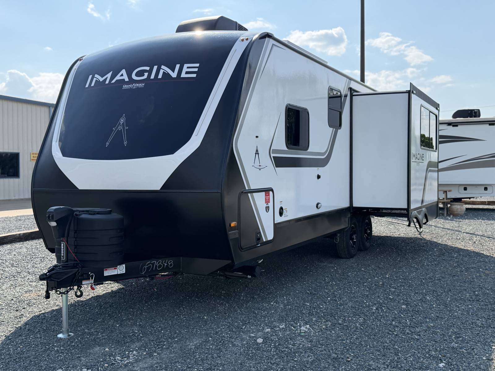 2026 Grand Design Imagine 2500RL - Image 3