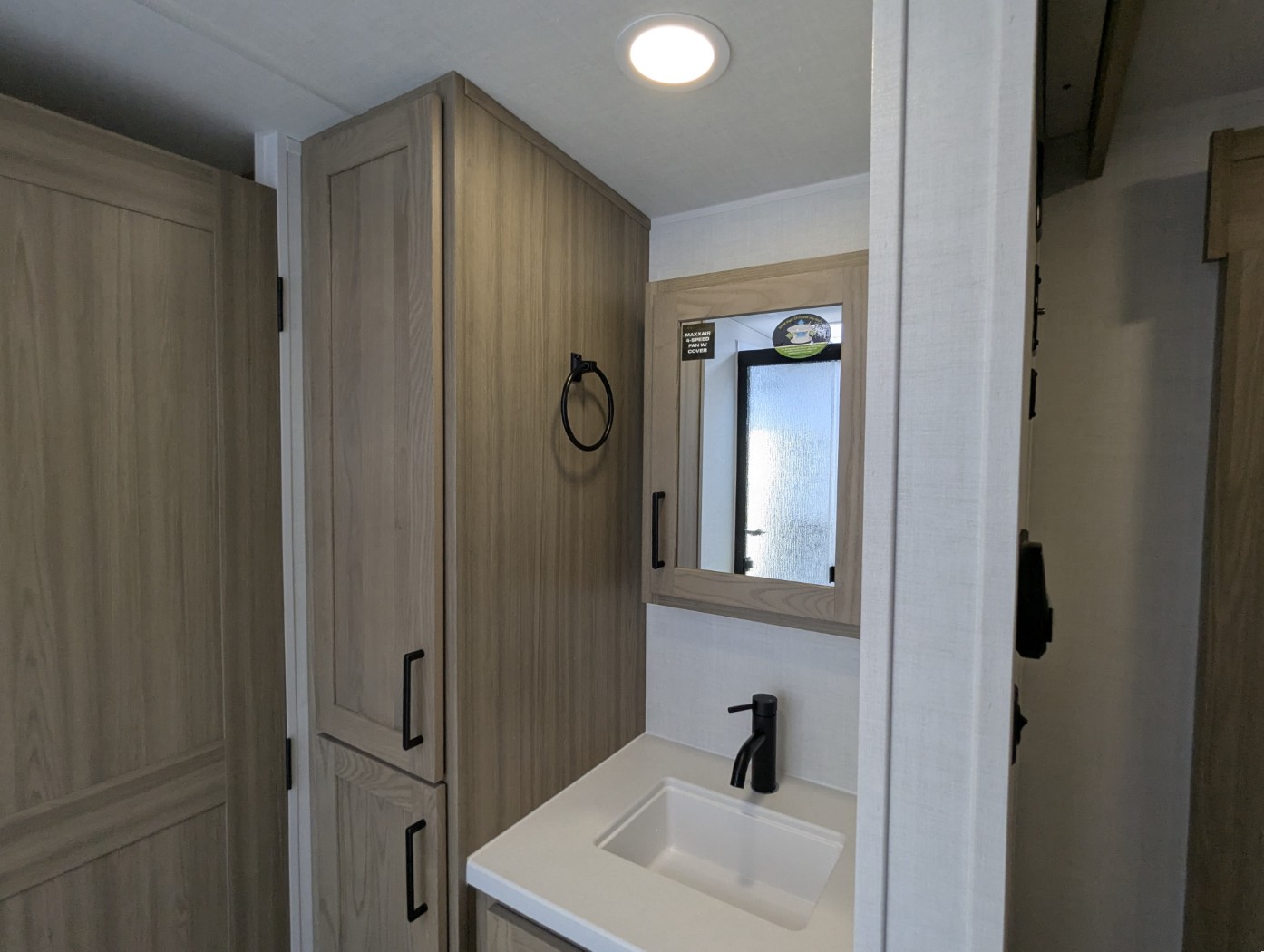 2027 Forest River Rockwood Ultra Lite 2618RD - Image 31