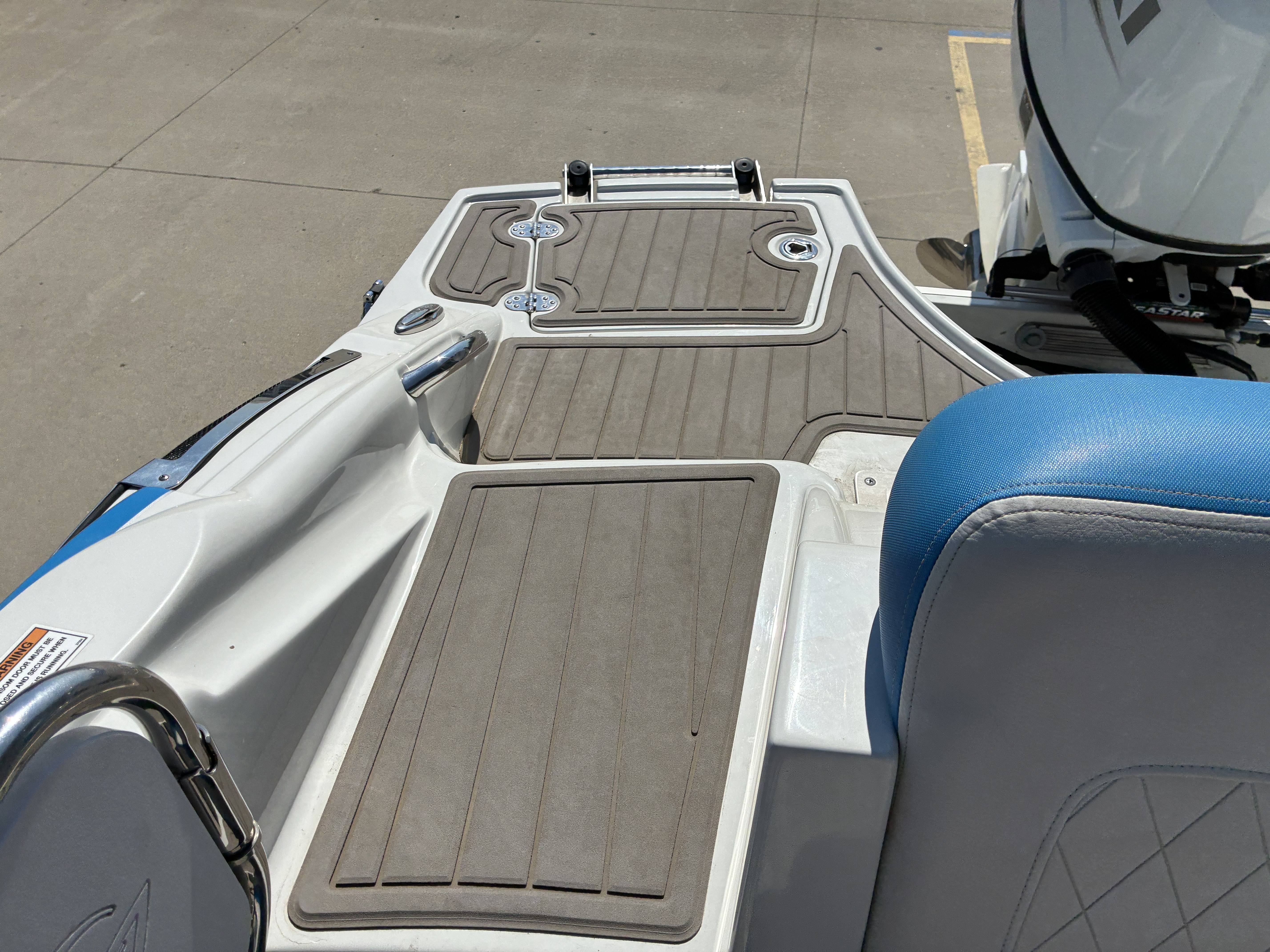 2021 Crownline E 205 XS - Image 37