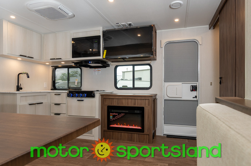 2027 Winnebago Access 28GP - Image 26
