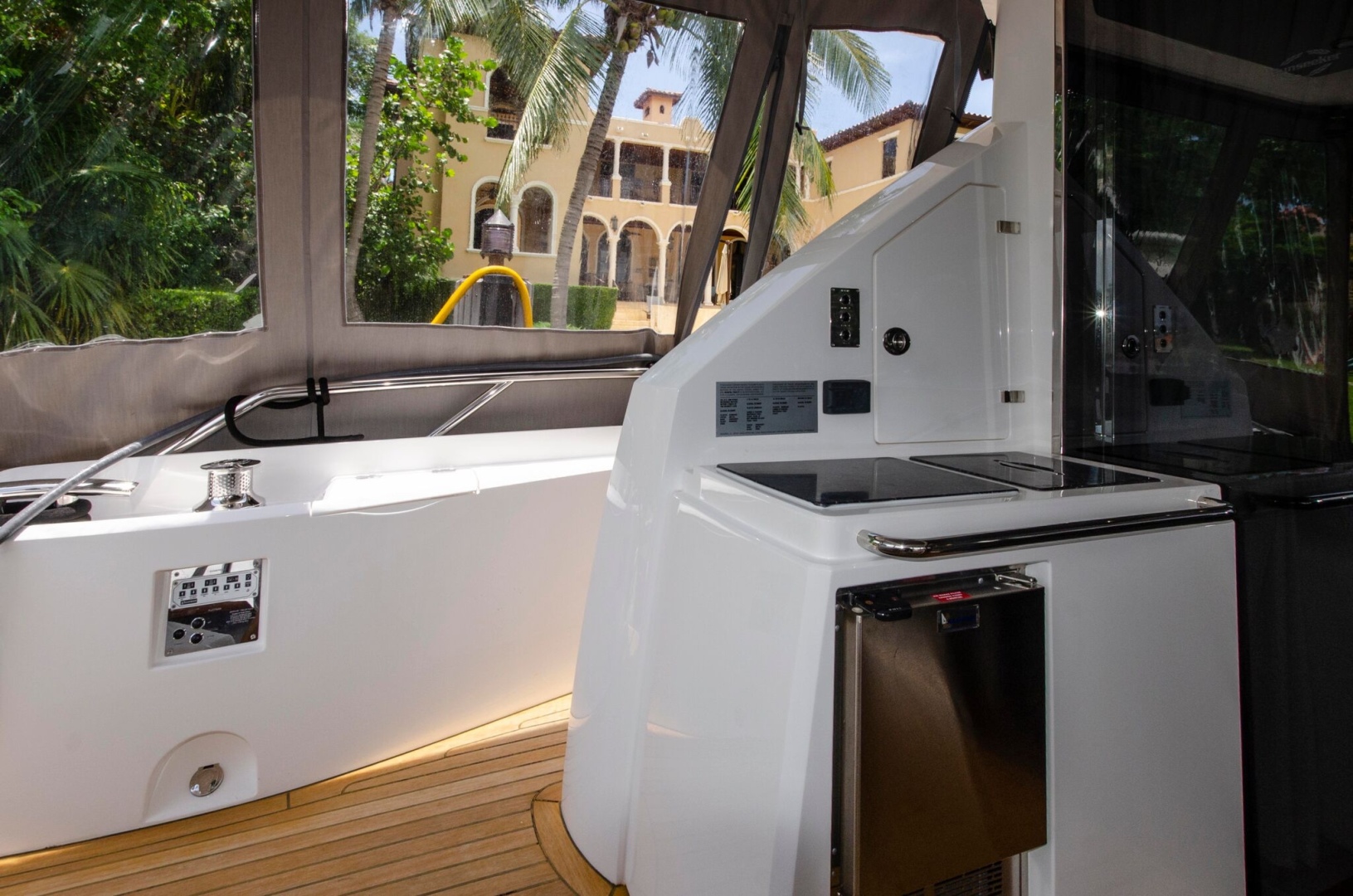 2018 Sunseeker 75 Yacht - Image 7