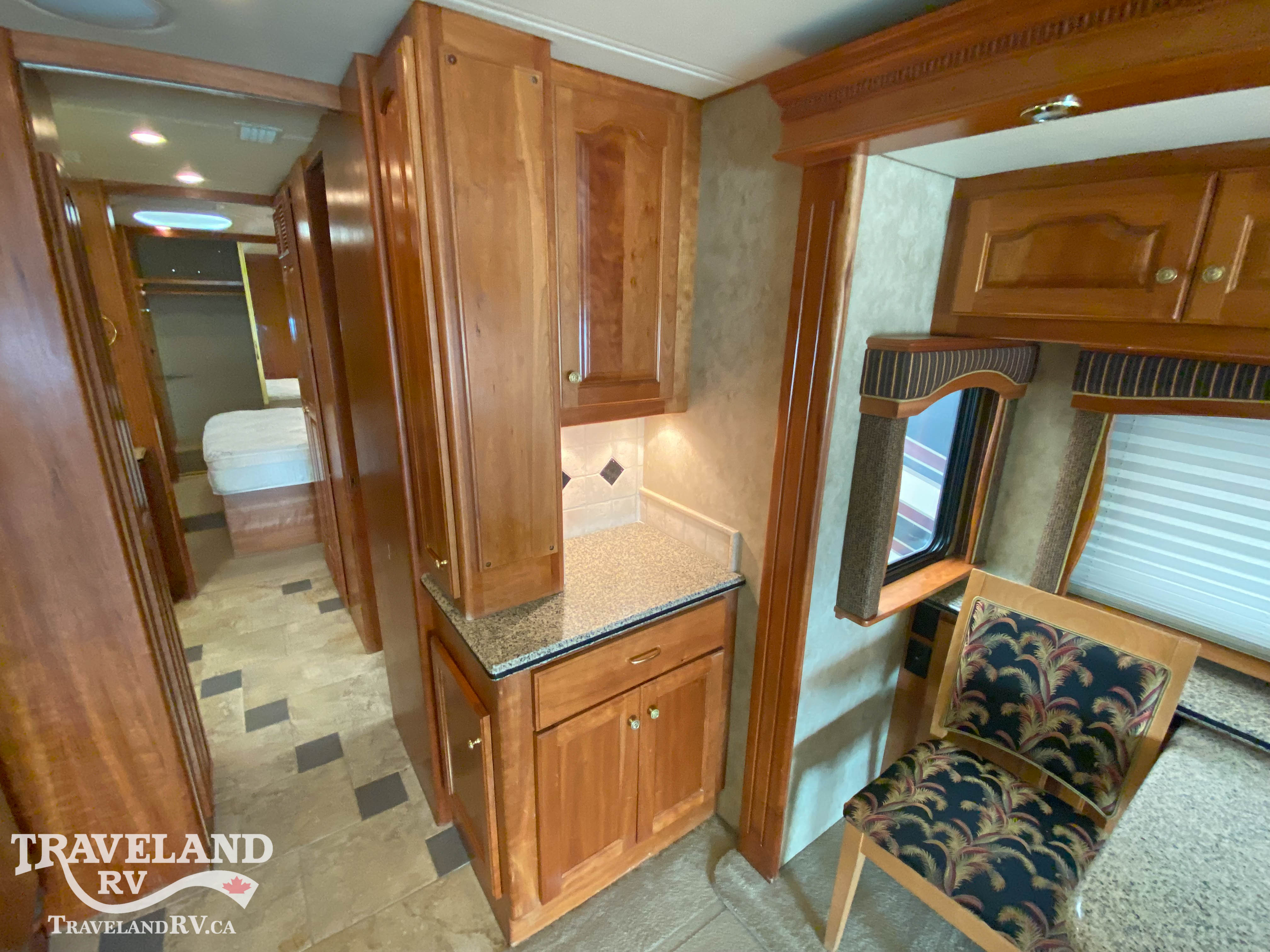 2007 COUNTRY COACH ALLURE 42 - Image 7