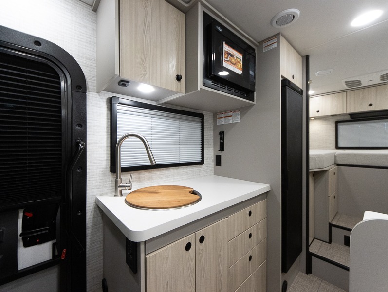 2025 Jayco Granite Ridge 22T - Image 12