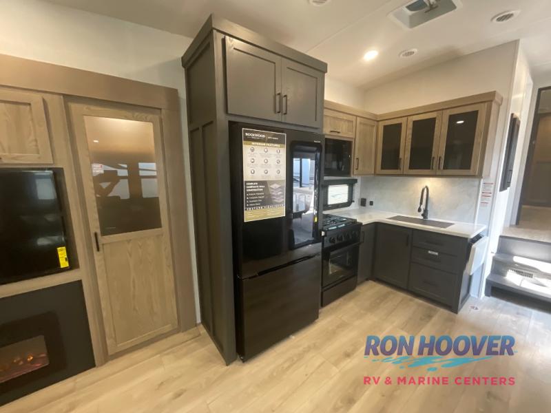 2026 FOREST RIVER 405SBH - Image 37