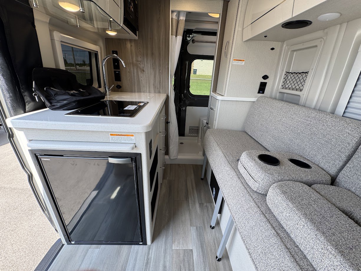 2026 THOR MOTOR COACH RIZE 18M - Image 16