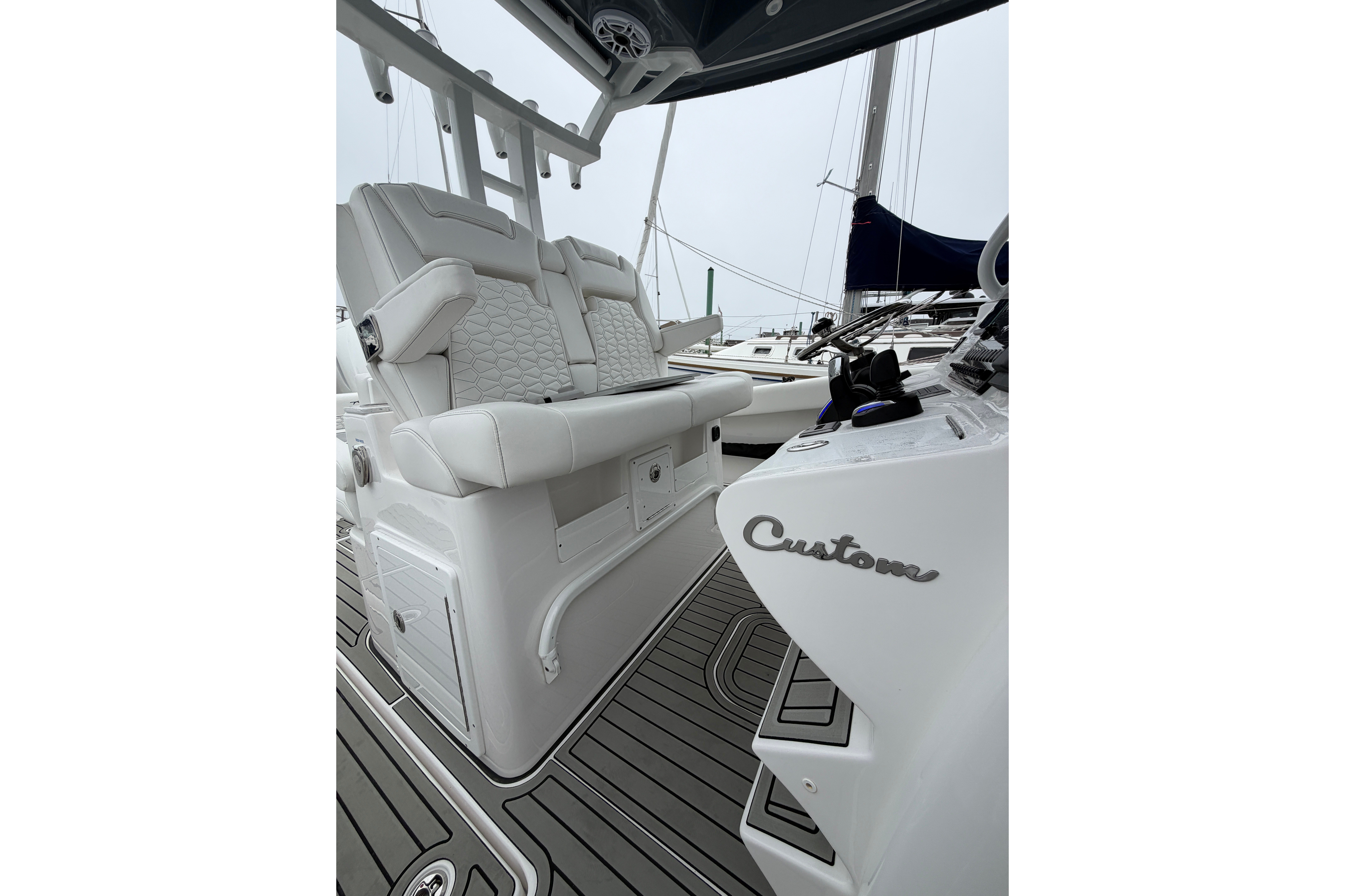 2026 Tidewater 320 CC Adventure - Image 25