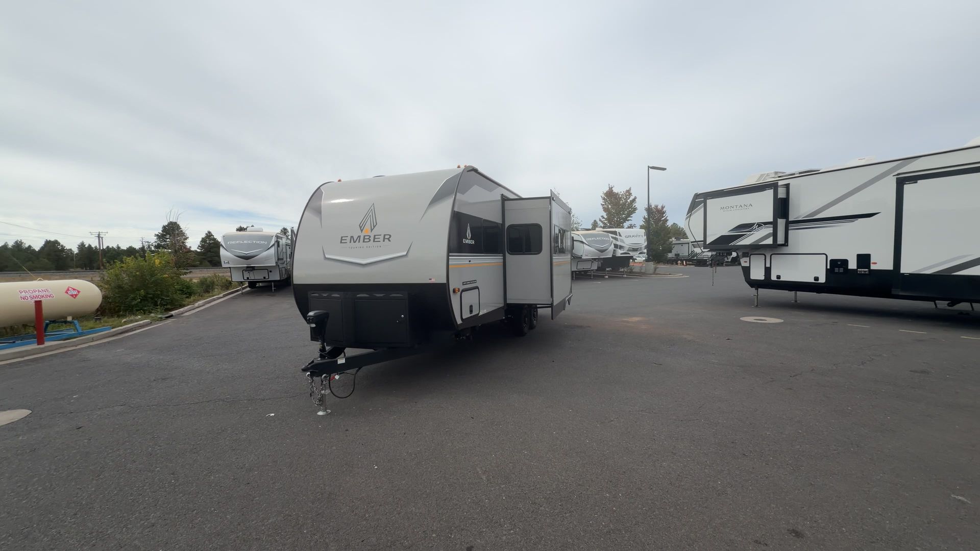 2027 Ember RV Touring Edition 2200ETL - Image 24
