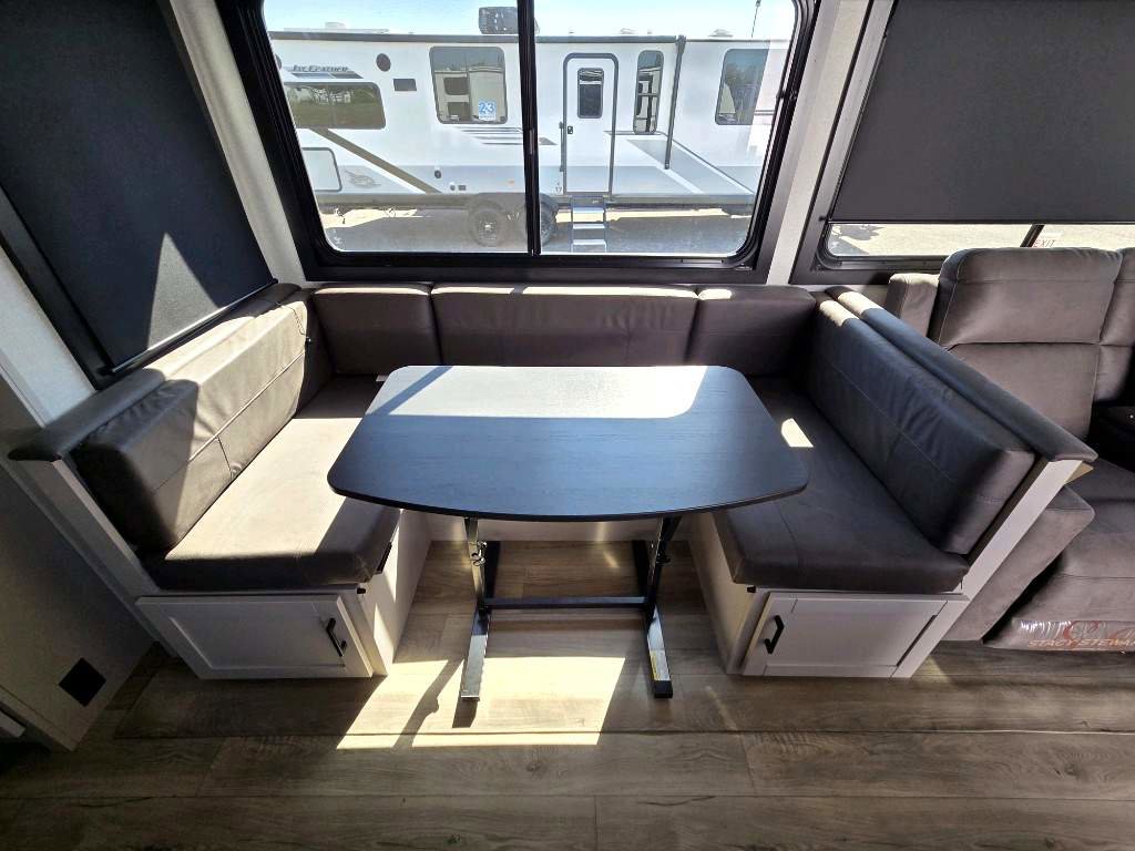 2026 JAYCO JAY FEATHER 29BHB - Image 22