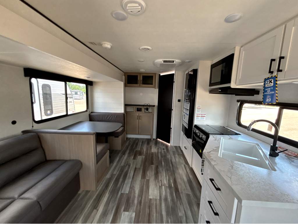 2026 JAYCO JAY FLIGHT SLX 262RLS - Image 7