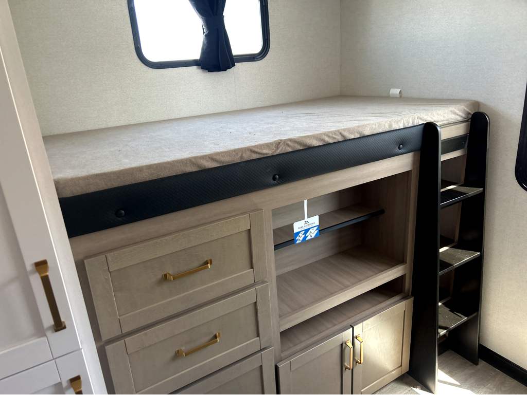 2027 JAYCO EAGLE 312BHOK - Image 17