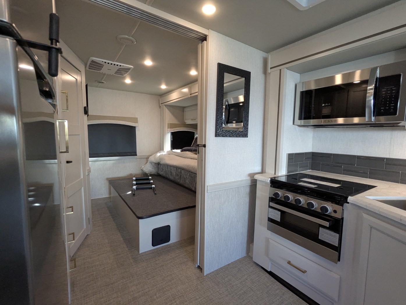 2026 Fleetwood Flair 28A - Image 19