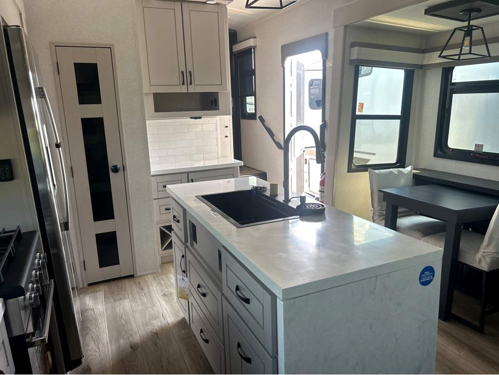 2026 JAYCO NORTH POINT 390CKDS - Image 12