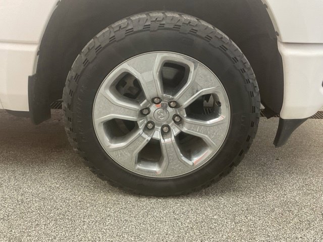 2023 Ram 1500 Pickup Crew Bighorn/LoneStar eTorque 4WD - Image 25