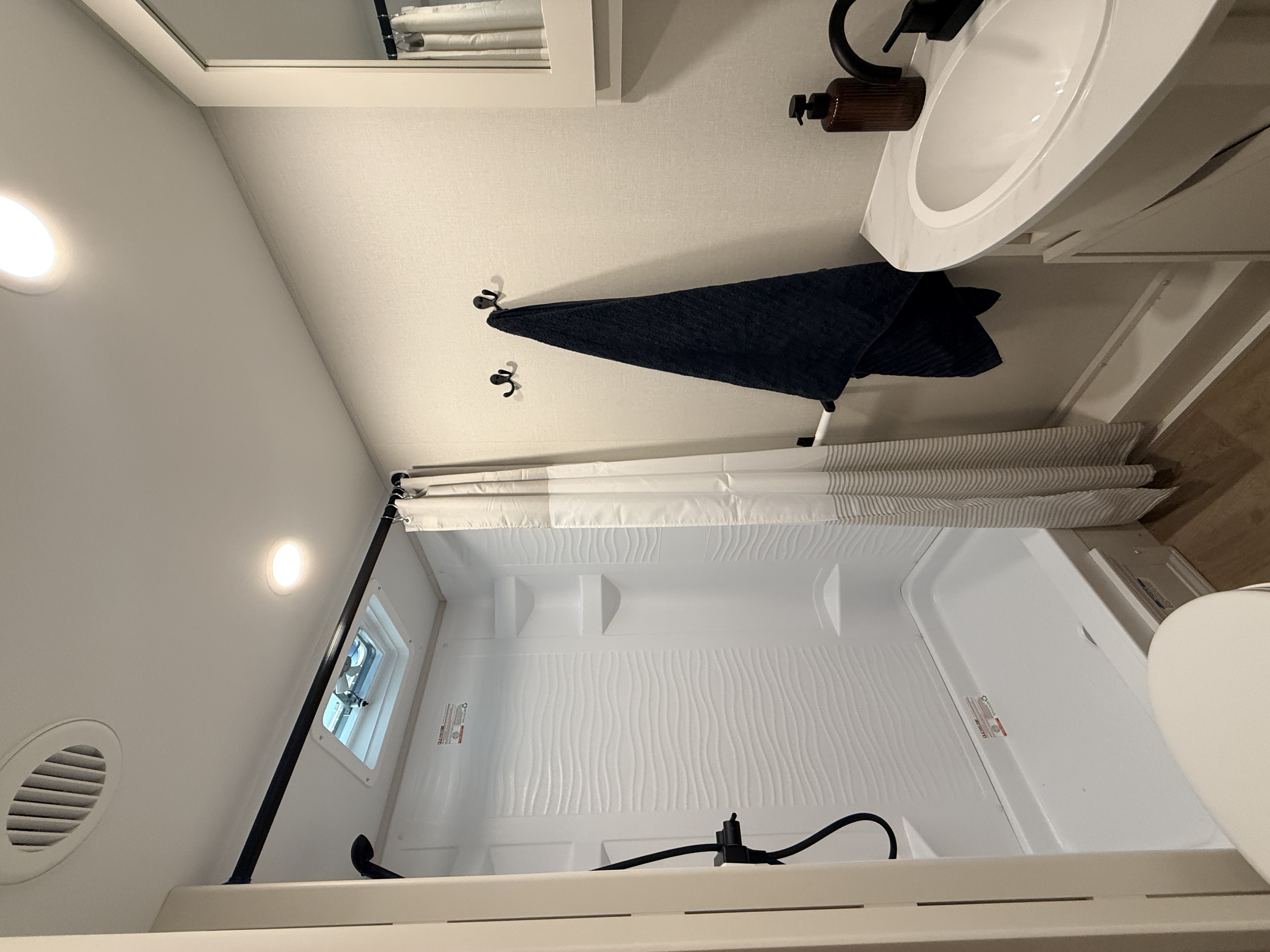 2027 Grand Design Transcend XPLOR 26BHX - Image 17