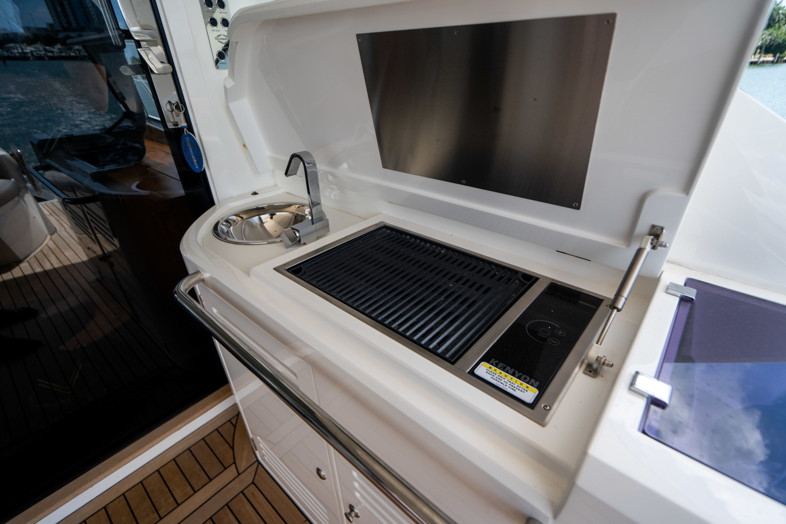 2019 Sunseeker Predator - Image 23