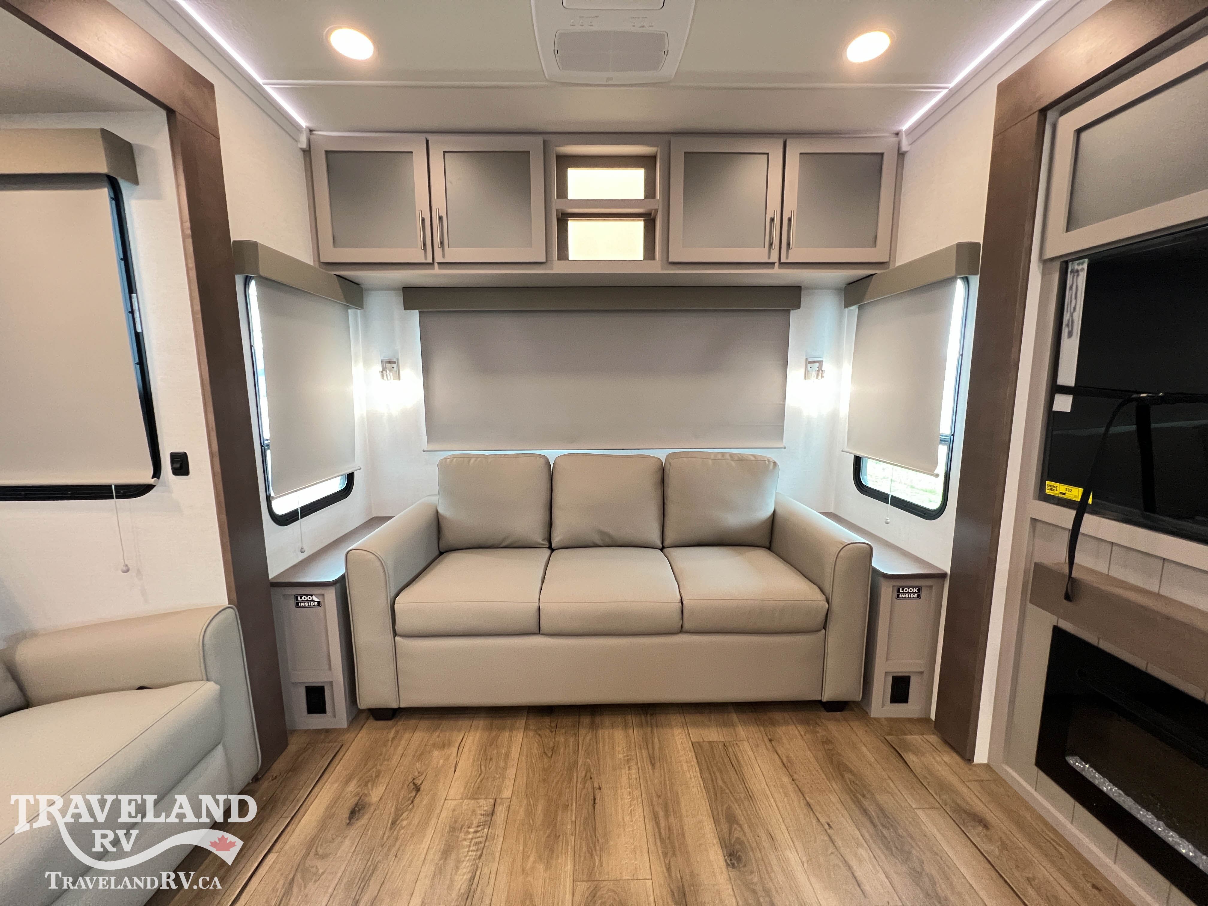 2026 Alliance RV Avenue 32RLS - Image 14
