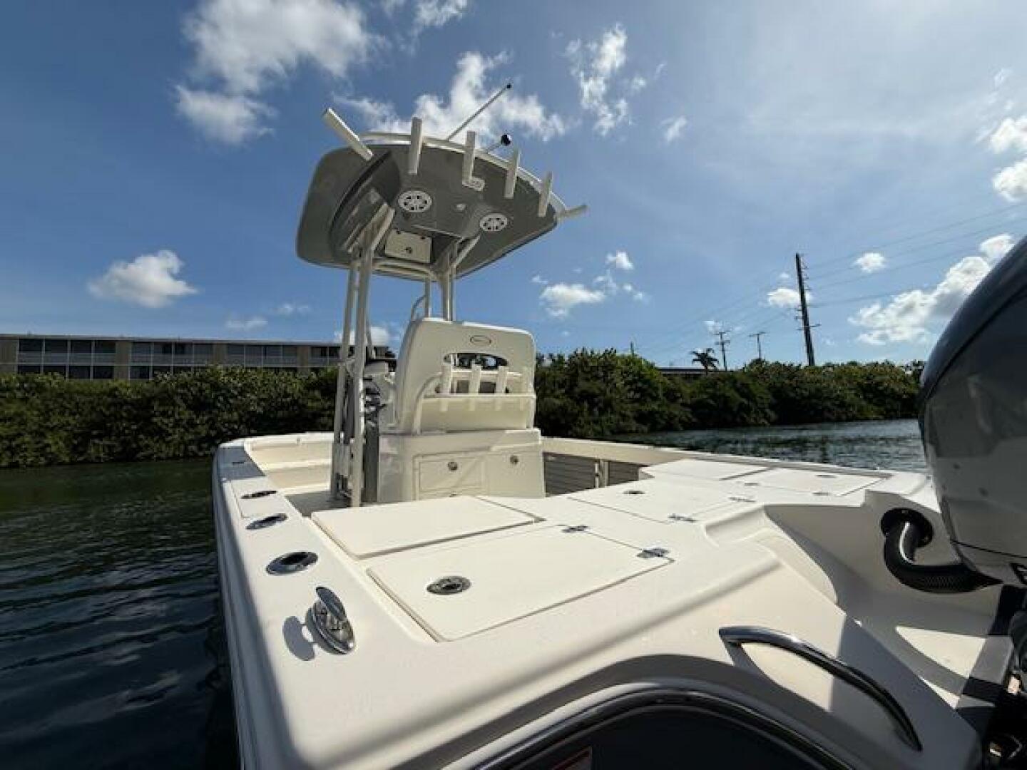 2022 Pathfinder 2500 Hybrid - Image 7
