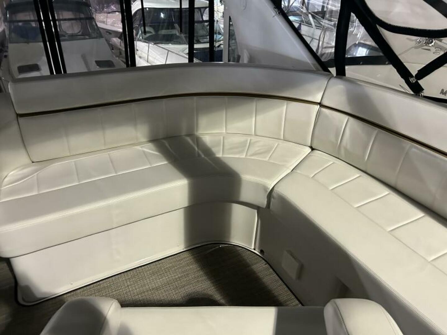2003 Carver 396 Aft Cabin MY - Image 29