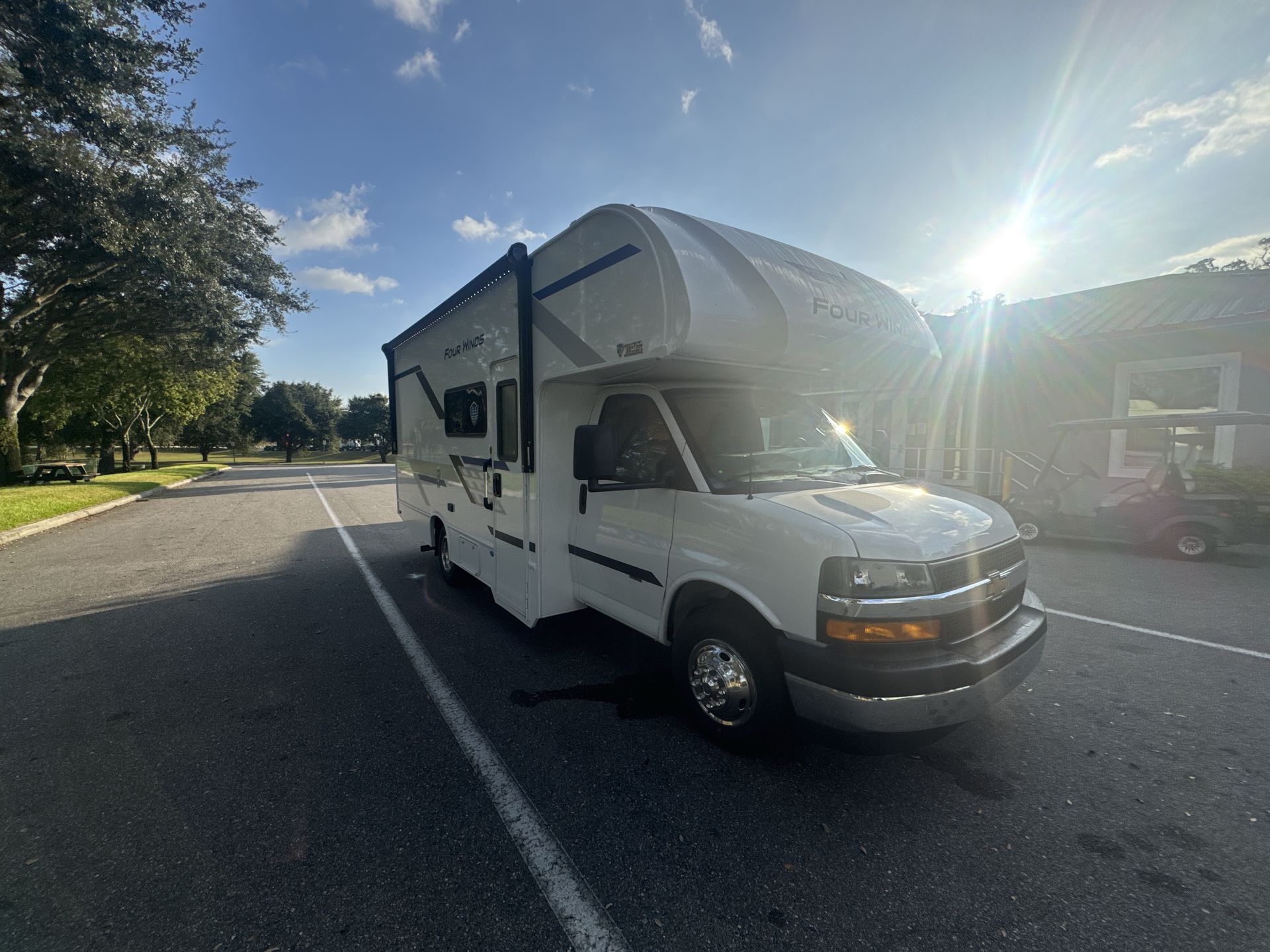 2026 Thor Motor Coach Four Winds Espec