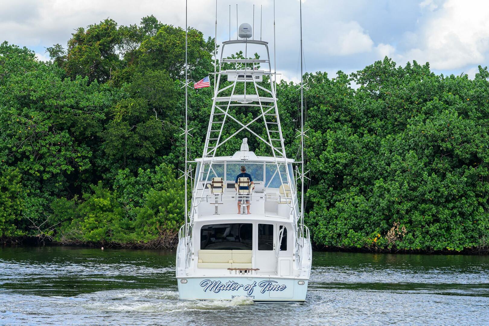 2004 Viking 56 Convertible - Image 12