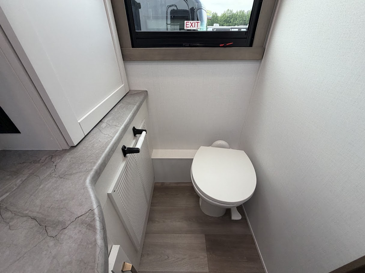2027 JAYCO PRECEPT 36C - Image 73