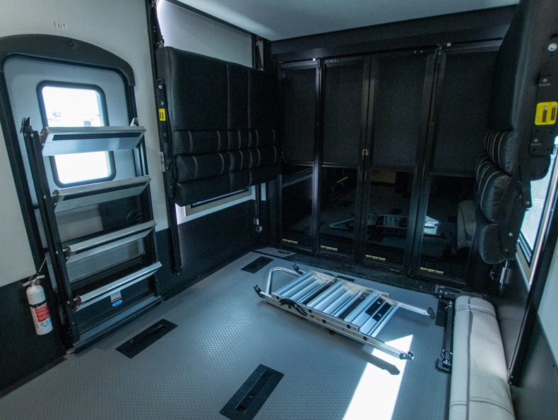 2026 Keystone Raptor 441HB - Image 19