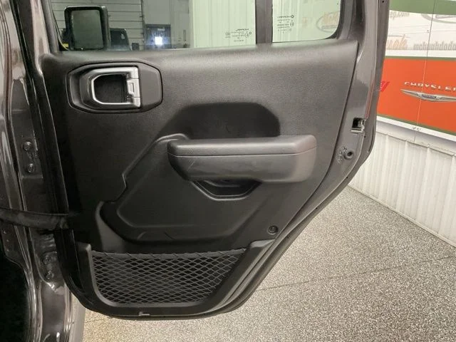 2025 Jeep Wrangler 4xe Rubicon 4x4 - Image 22