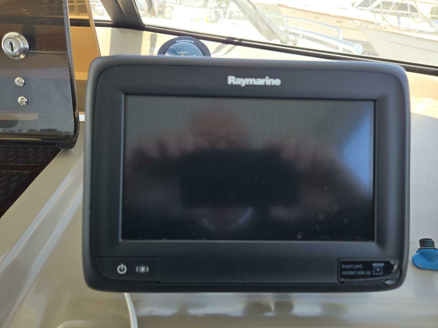 2005 Bayliner 289 EC - Image 23