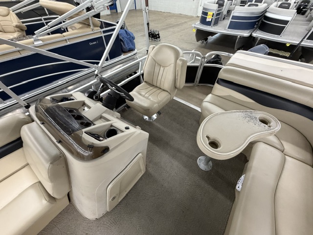 2012 BENNINGTON 20 SL - Image 13