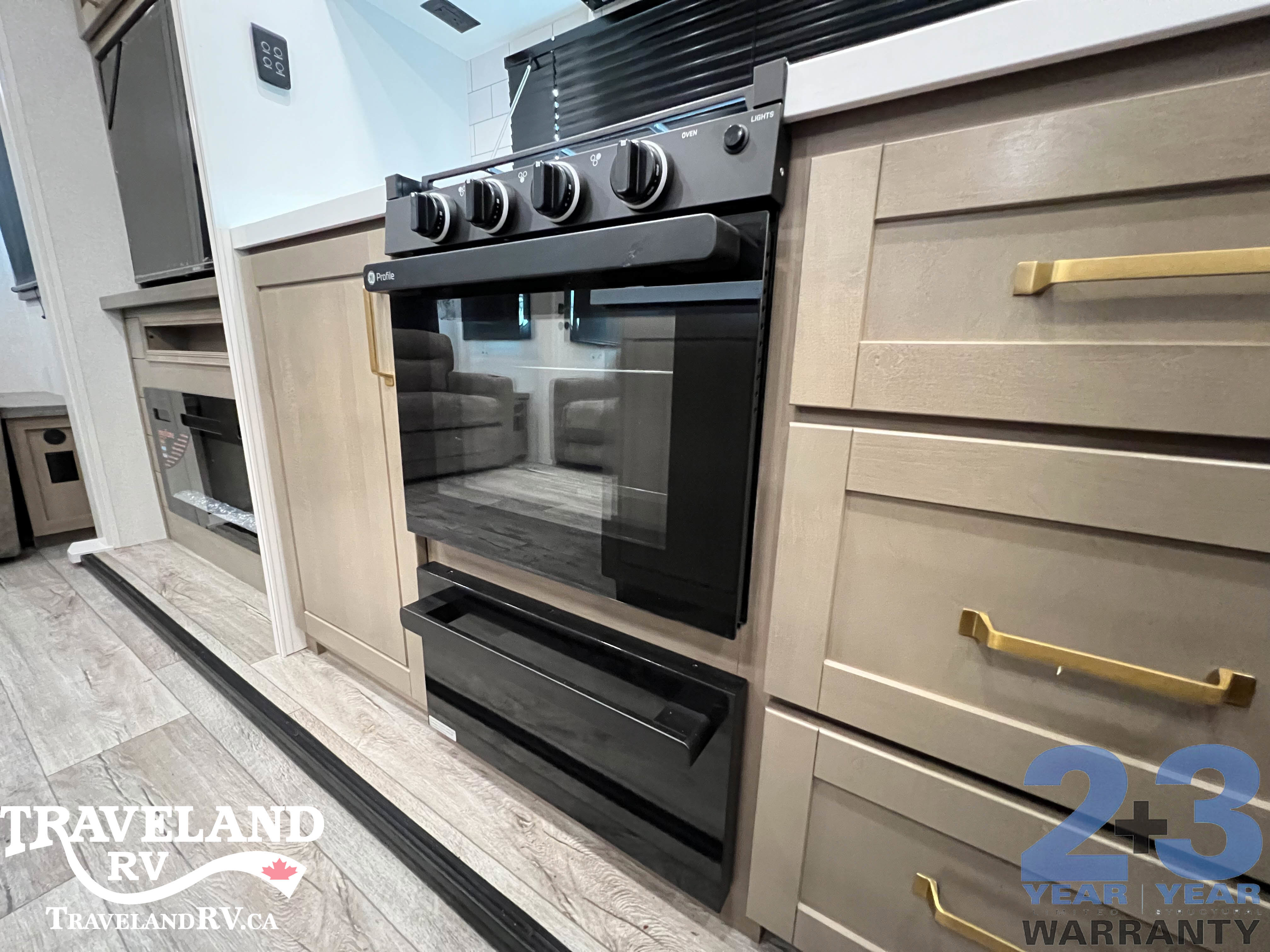 2026 Jayco Eagle 355MBQS - Image 10