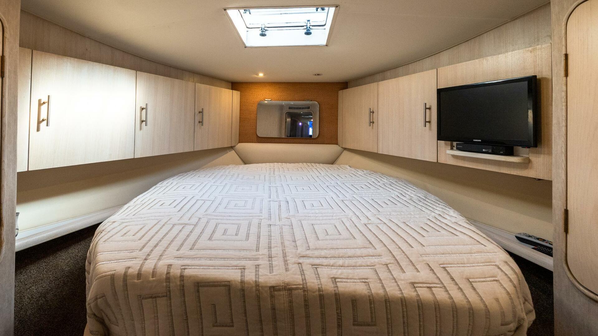 1998 Ocean Yachts 48 Super Sport - Image 38
