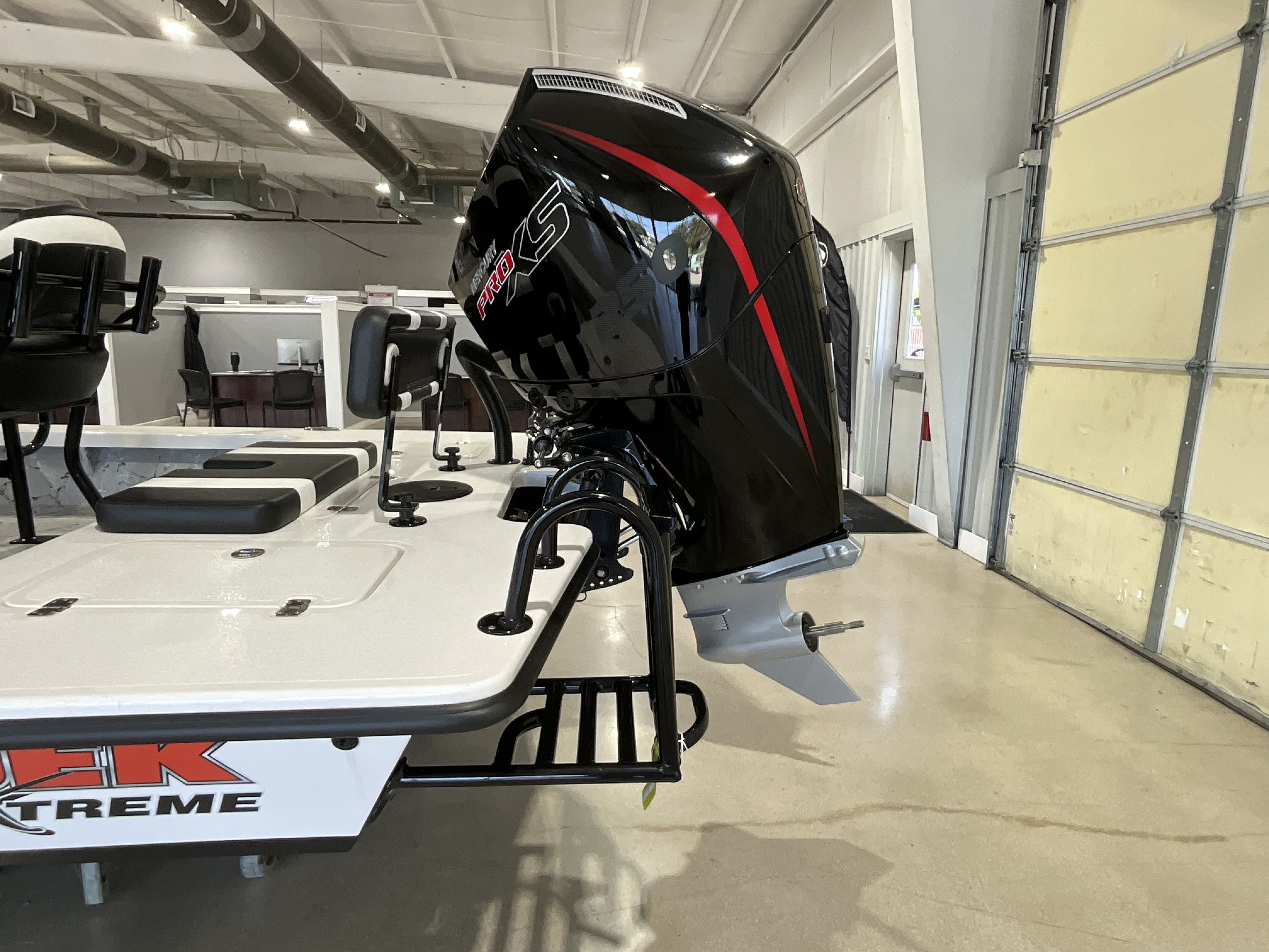2026 Majek 22 Xtreme - Image 2