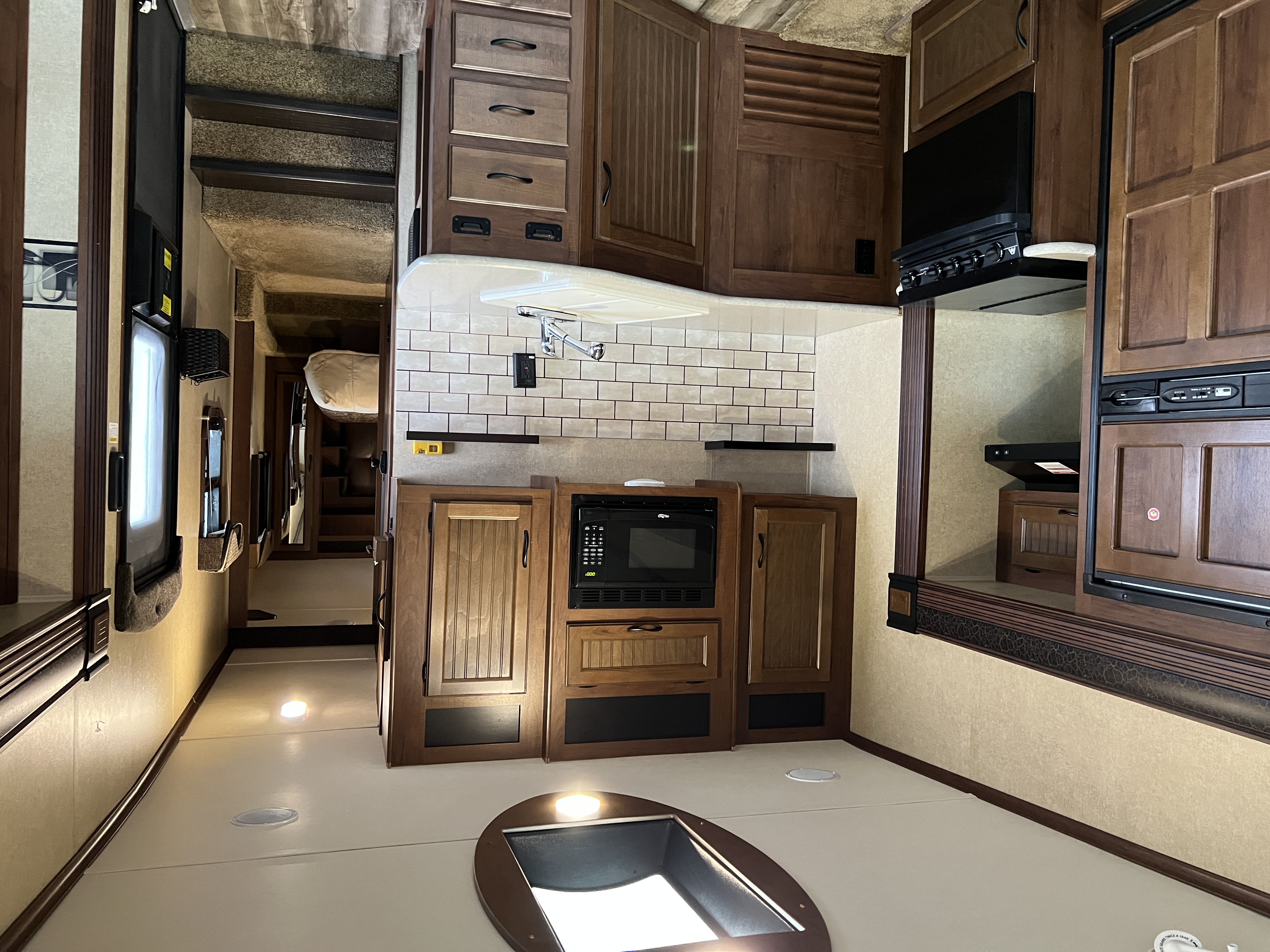 2014 Jayco Eagle HT 27.5RLTS - Image 4