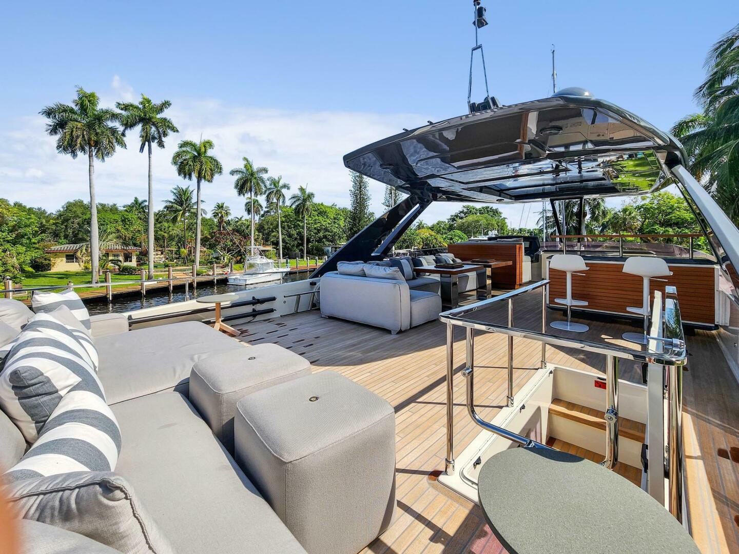 2021 Ferretti Yachts 850 - Image 30