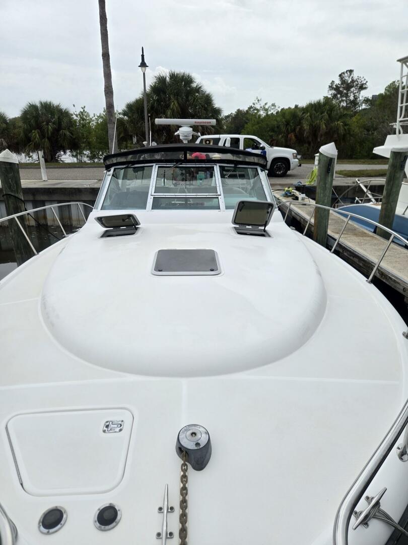 2002 Tiara Yachts 3500 Open - Image 22