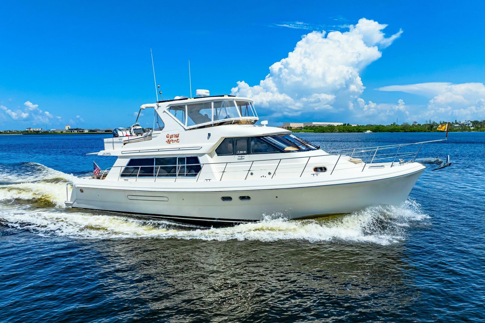 2007 Hampton 558 Pilothouse - Image 19