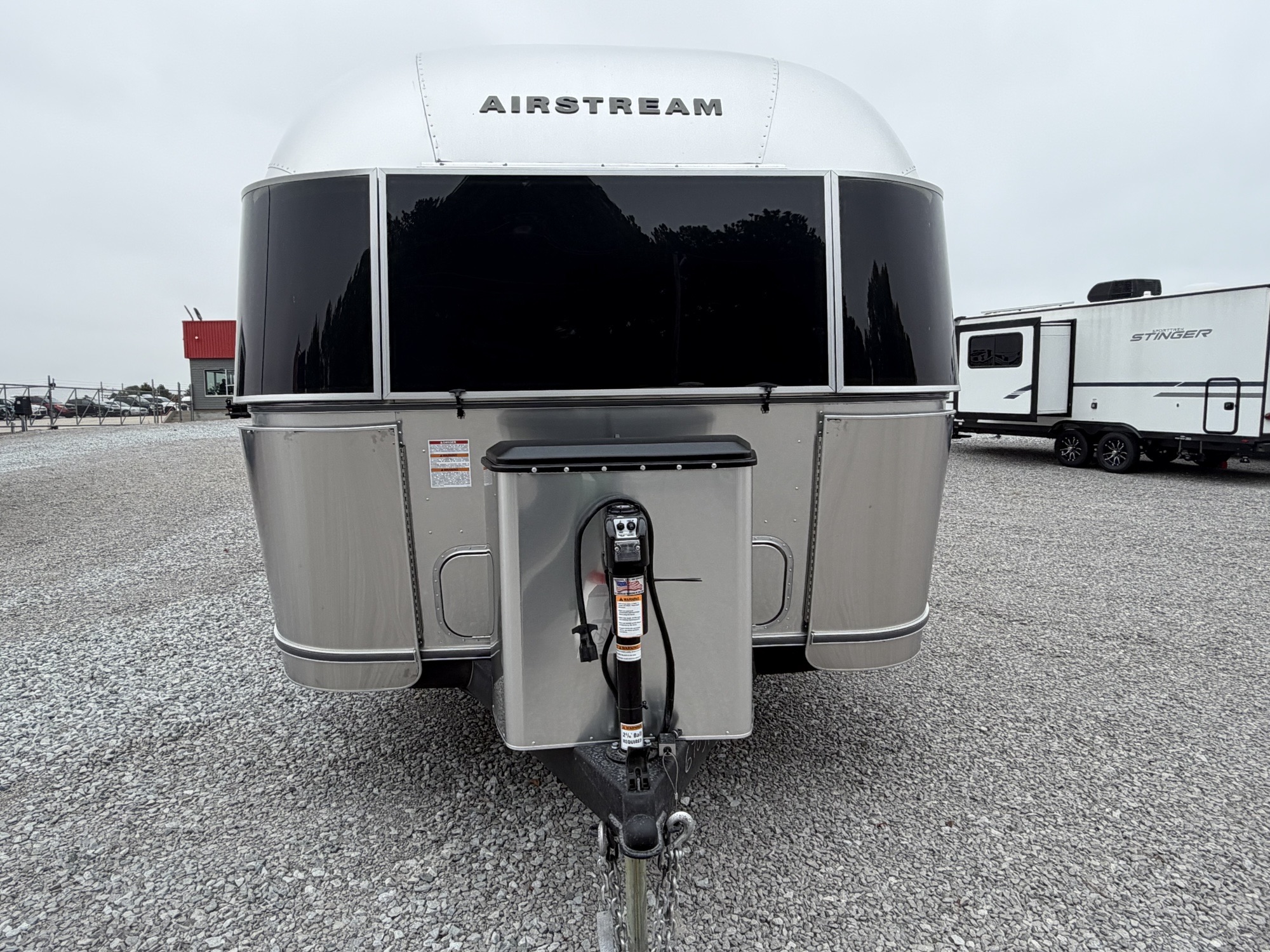 2027 AIRSTREAM TRADE WIND 27FBT - Image 25