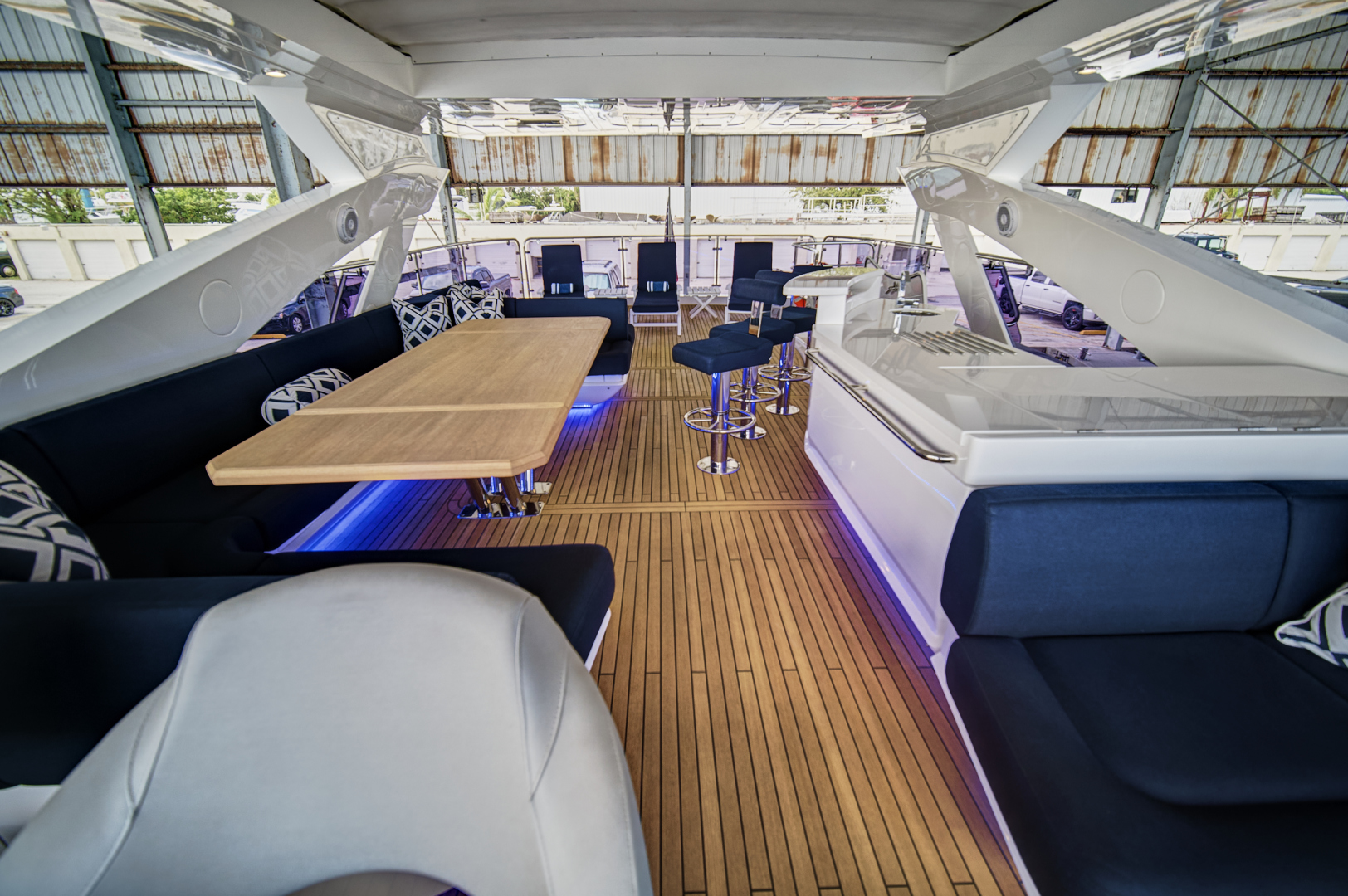 2019 Sunseeker 86 Yacht - Image 20