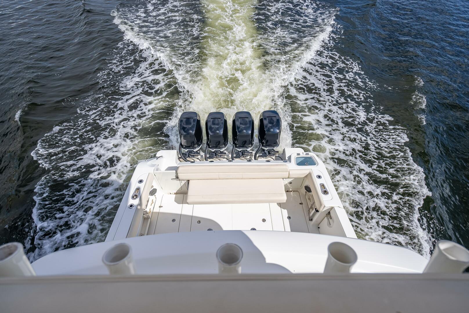 2016 Boston Whaler - Image 98