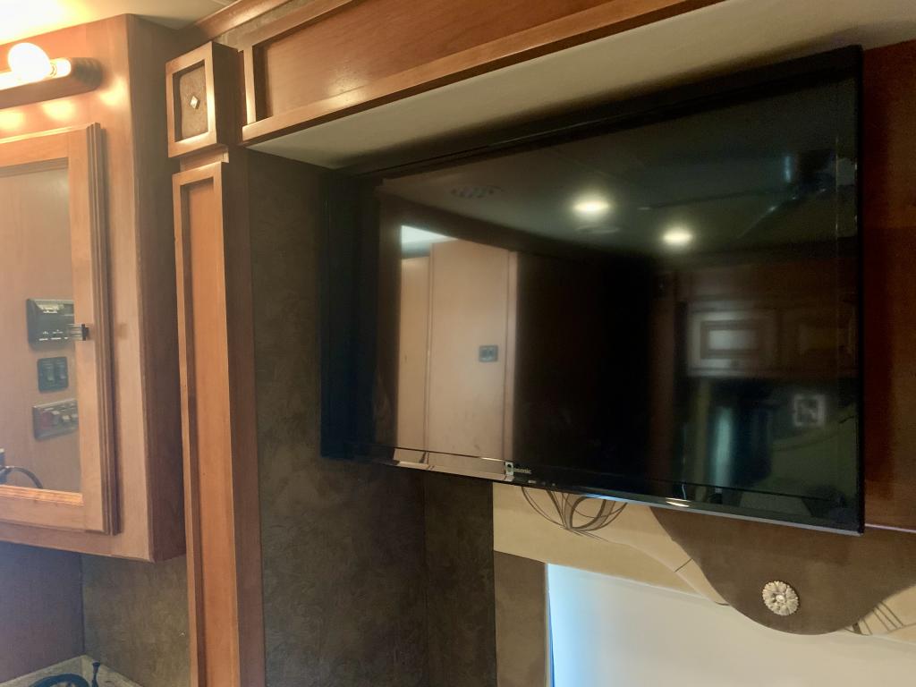 2014 ALLEGRO 36QSA - Image 50