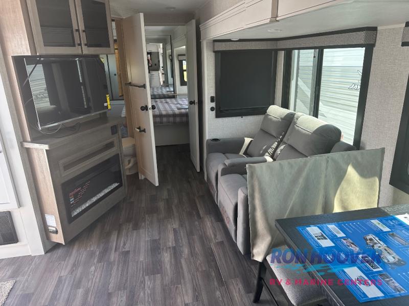 2025 JAYCO 274FKDS - Image 5