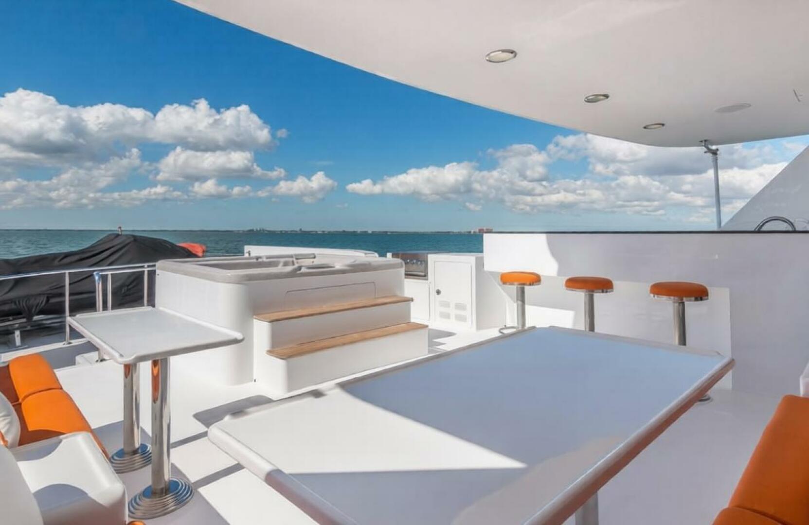 2008 Ocean Alexander 100 Skylounge Megayacht - Image 29