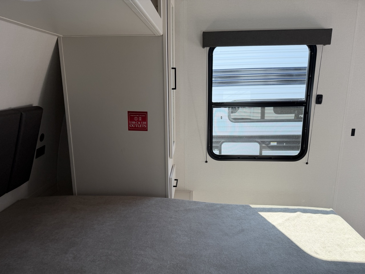 2026 Grand Design Momentum MAV 27MAV - Image 13