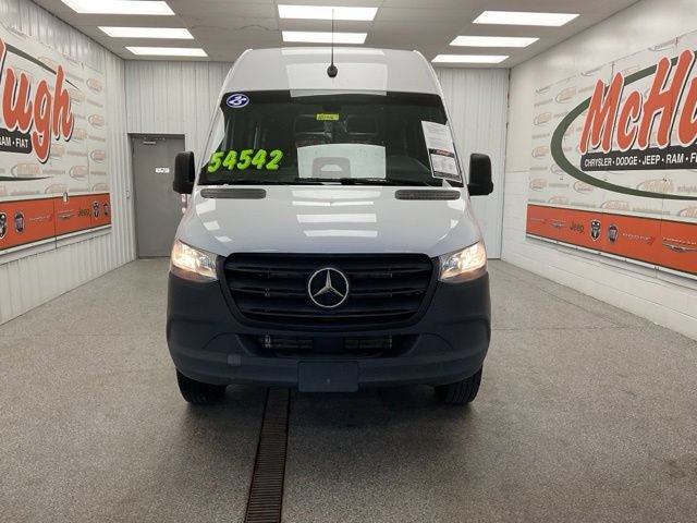 2025 Mercedes-Benz Sprinter Passenger Van Passenger 170 WB - Image 2